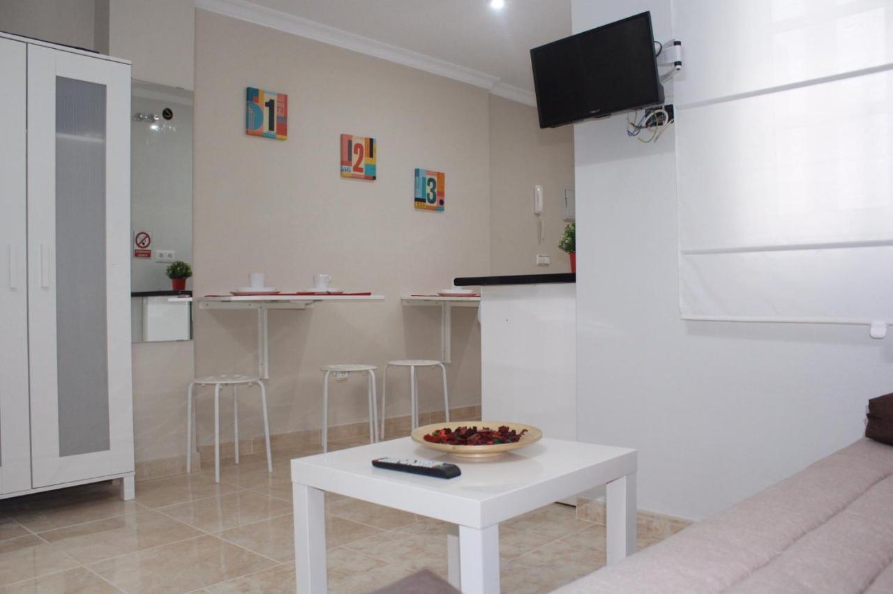 Nice And New Studio Very Close To The City Center 2ºa Малага Екстер'єр фото